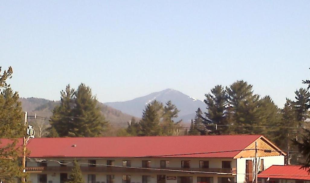 Carriage House Motor Inn Lake Placid Esterno foto